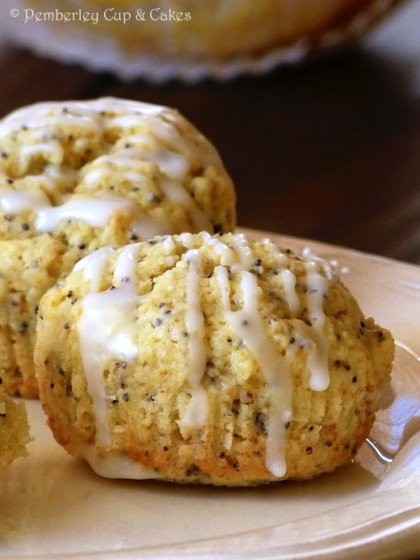 Lemon Poppy Seed Muffins {Muffins de Limón con Semillas de Amapola}