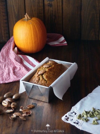 Pan especiado de calabaza con nueces pecanas