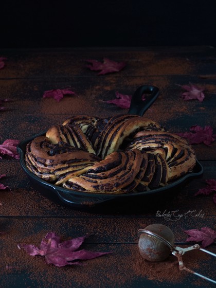 Dark Chocolate Babka (Babka de chocolate)
