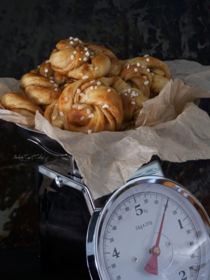Swedish Cardamom Buns (Kardemummabullar)