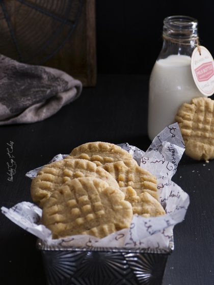 Peanut butter crisscross cookies