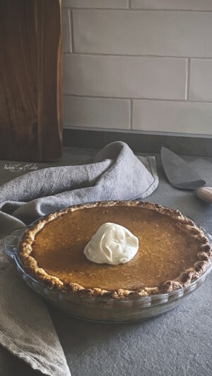 Pumpkin pie & whipped cream