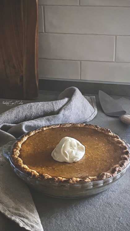 Pumpkin pie & whipped cream